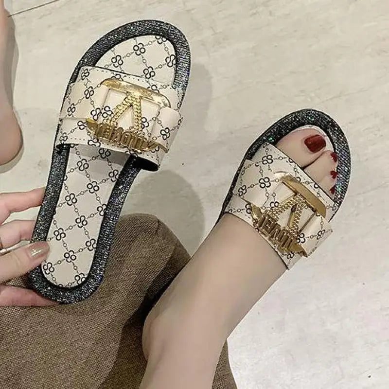 Summer Slippers Women Flat Luxury Outdoor Beach Flip Flops Female Sandals Trend Brand Design Slides Shoes Woman 2023 Big Size 43