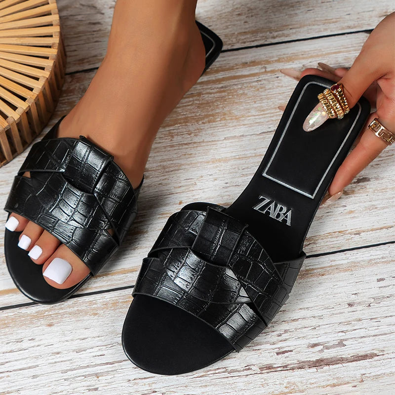 Summer Slippers Women Flat Luxury Outdoor Beach Flip Flops Female Sandals Trend Brand Design Slides Shoes Woman 2024 Big Size 42